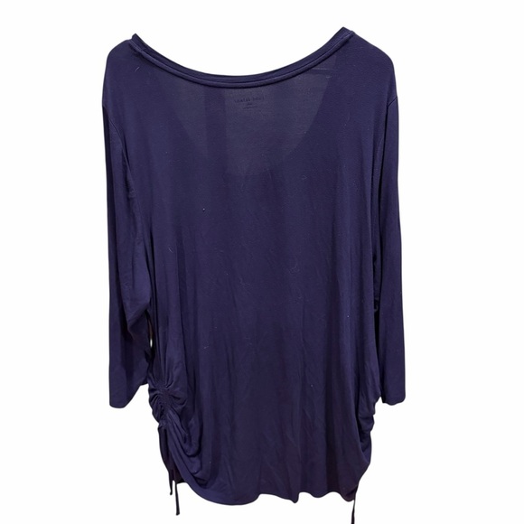 Lane Bryant Women’s 26/28 Navy Blue Tunic Top 3/4 Sleeve Ruched Sides Spandex - Picture 3 of 8